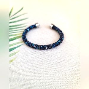 AUTHENTIC Swarovski Crystal Bangle